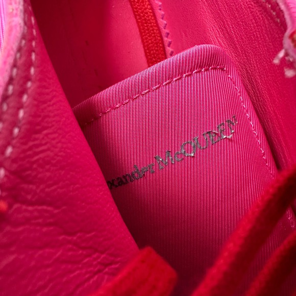 Alexander McQueen Tread Slick Sneaker - Picture 8 of 8